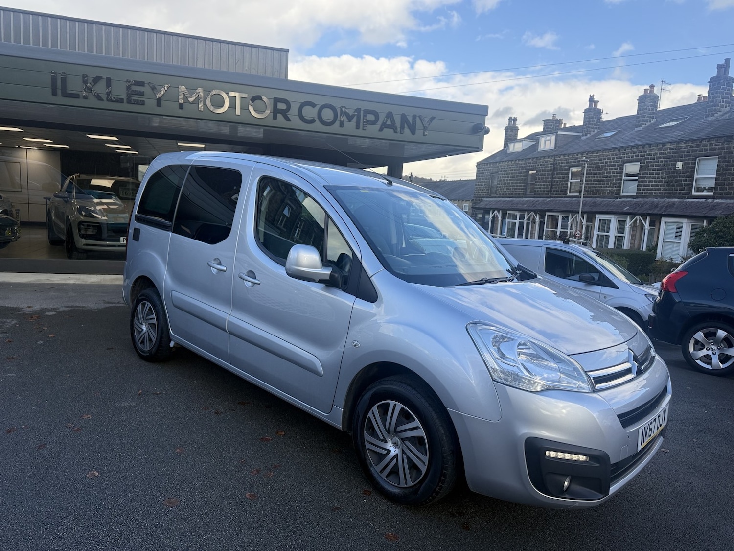 Used Citroen Berlingo Multispace 2017 for sale - 76571171: Photo 1
