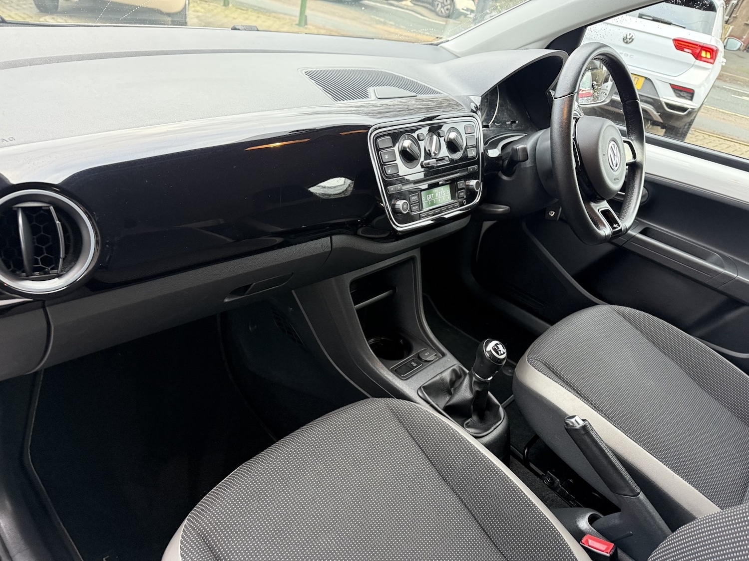 Used Volkswagen up! 2016 for sale - 77694340: Photo 8