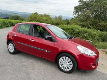 2009 - 1.6 VVT Expression 5dr Auto