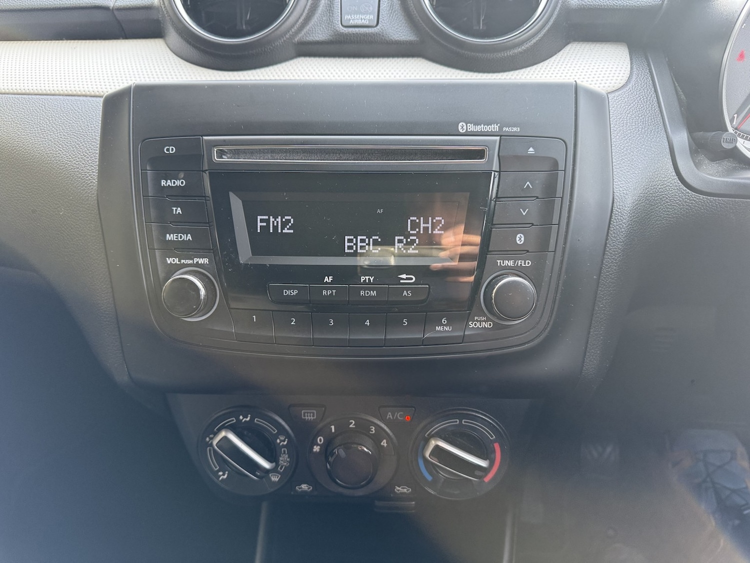 Used Suzuki Swift 2019 for sale - 76478111: Photo 11