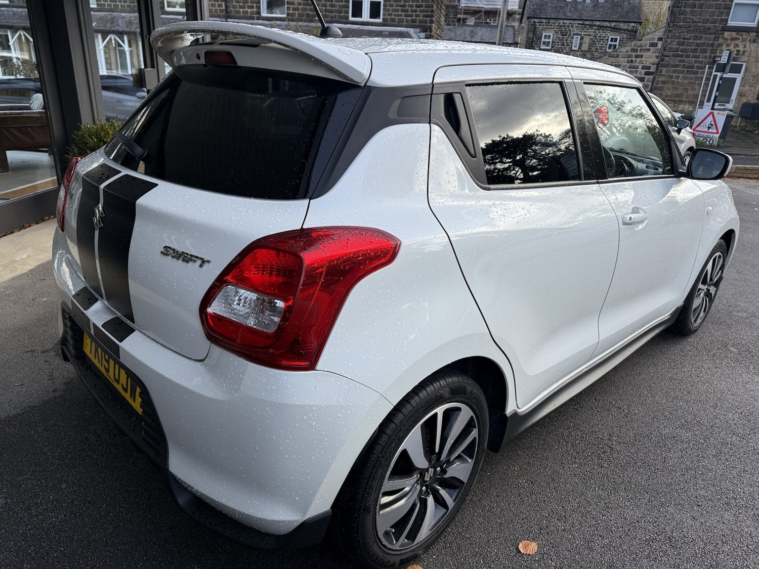 Used Suzuki Swift 2019 for sale - 76478111: Photo 6