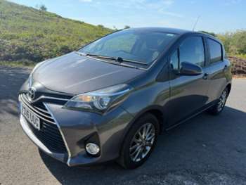 Used Toyota Yaris 2016 for sale - 74651146: Photo