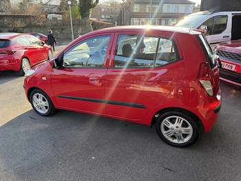 Used Hyundai i10 2011 for sale - 77781791: Photo