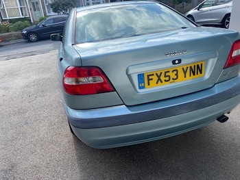 Used Volvo S40 2003 for sale - 79033137: Photo