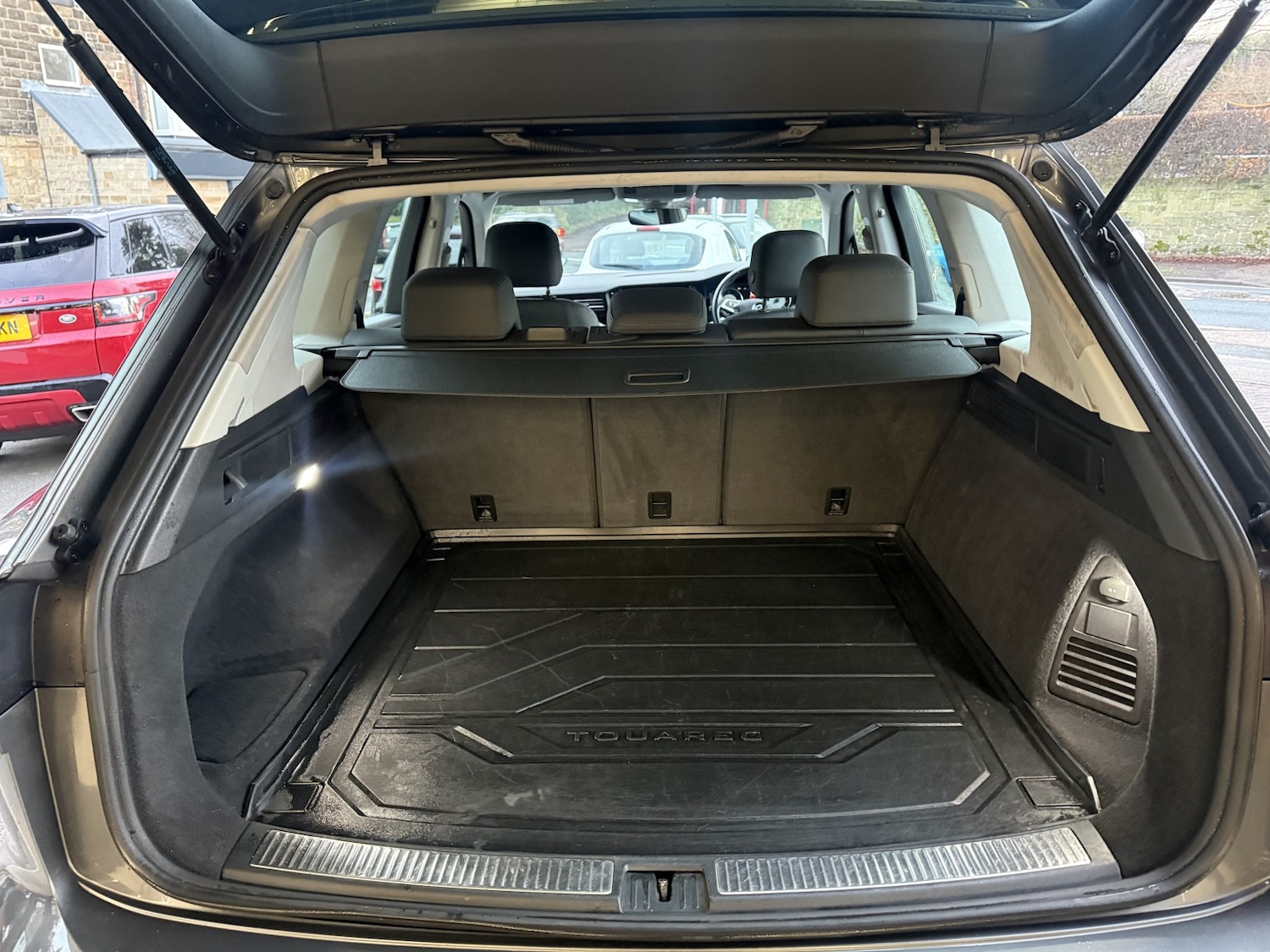 Used Volkswagen Touareg 2019 for sale - 77154451: Photo 15