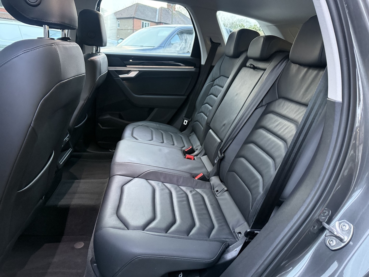 Used Volkswagen Touareg 2019 for sale - 77154451: Photo 9