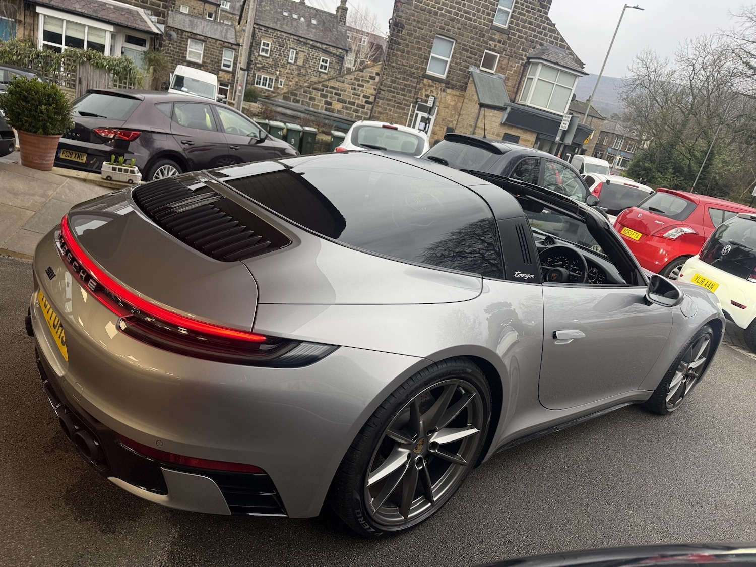 Used Porsche 911 2021 for sale - 77494824: Photo 2