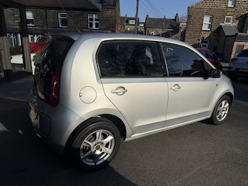Used Volkswagen up! 2013 for sale - 77781778: Photo