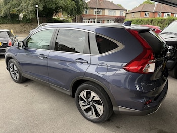 Used Honda CR-V 2017 for sale - 78920925: Photo