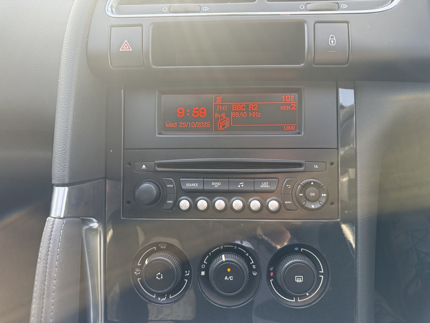 Used Peugeot 3008 2013 for sale - 76478109: Photo 11