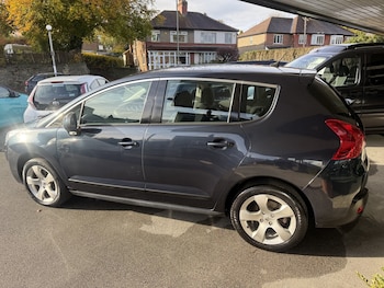 Used Peugeot 3008 2013 for sale - 76478109: Photo