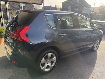 Used Peugeot 3008 2013 for sale - 76478109: Photo