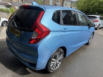 Used Honda Jazz 2018 for sale - 78633403: Photo