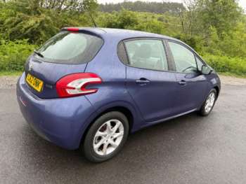 Used Peugeot 208 2012 for sale - 74924468: Photo