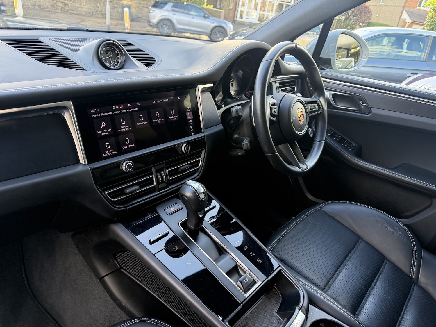 Used Porsche Macan 2023 for sale - 76478115: Photo 6