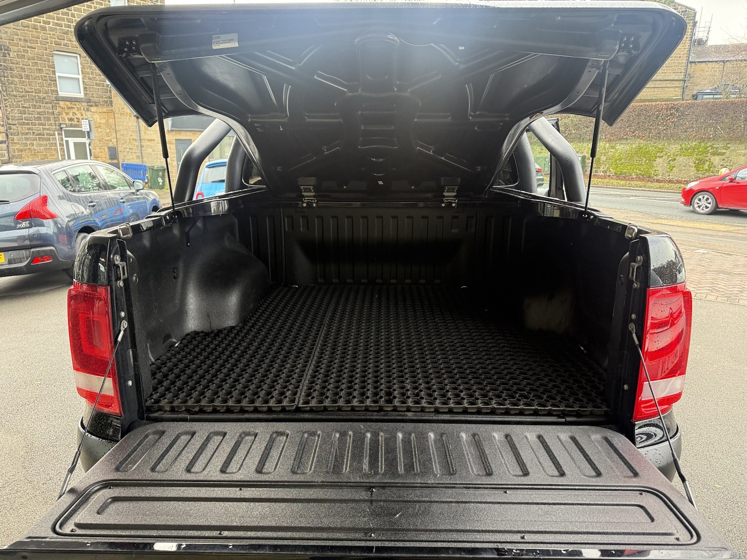 Used Volkswagen Amarok 2016 for sale - 76836965: Photo 9