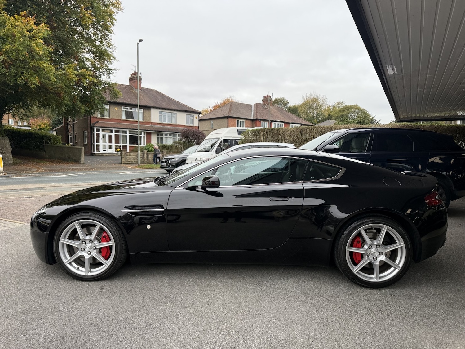 Used Aston Martin Vantage 2006 for sale - 76478113: Photo 5