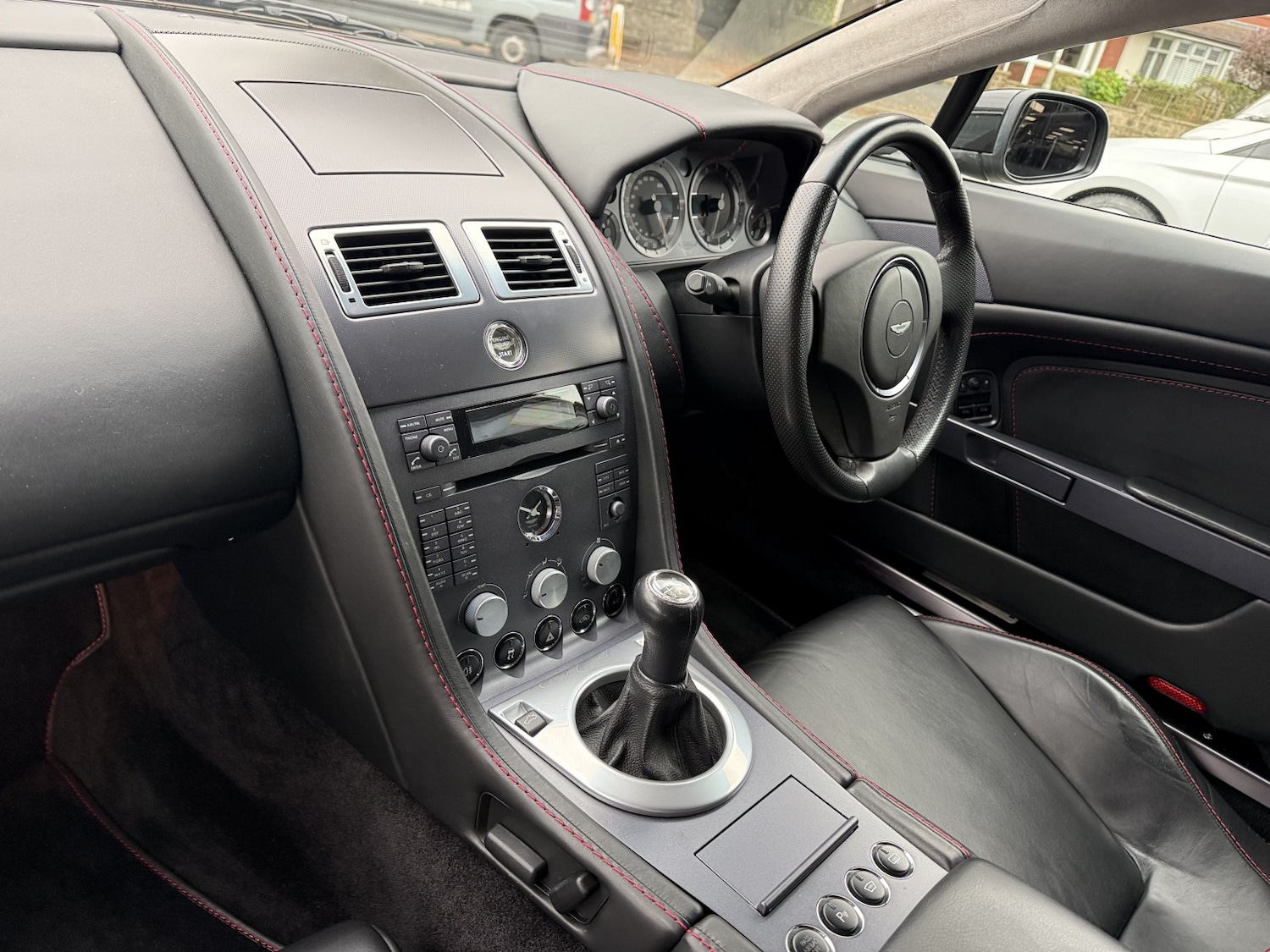 Used Aston Martin Vantage 2006 for sale - 76478113: Photo 8