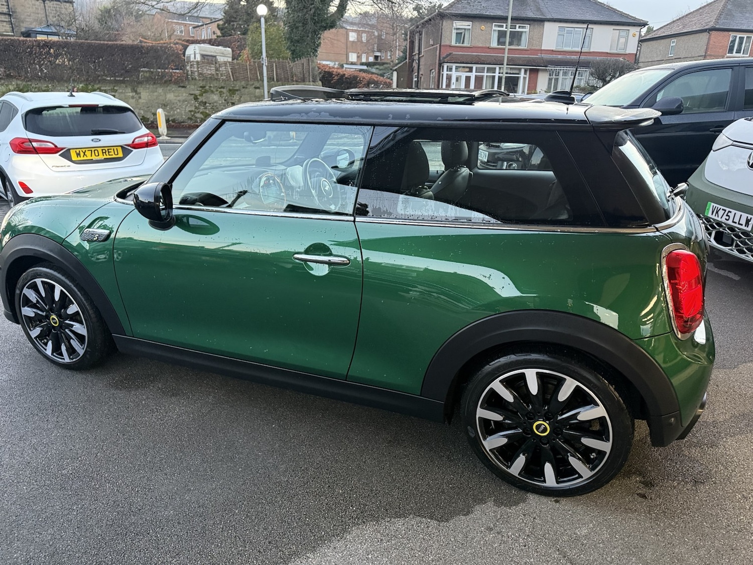 Used MINI Hatch 2021 for sale - 76924360: Photo 4