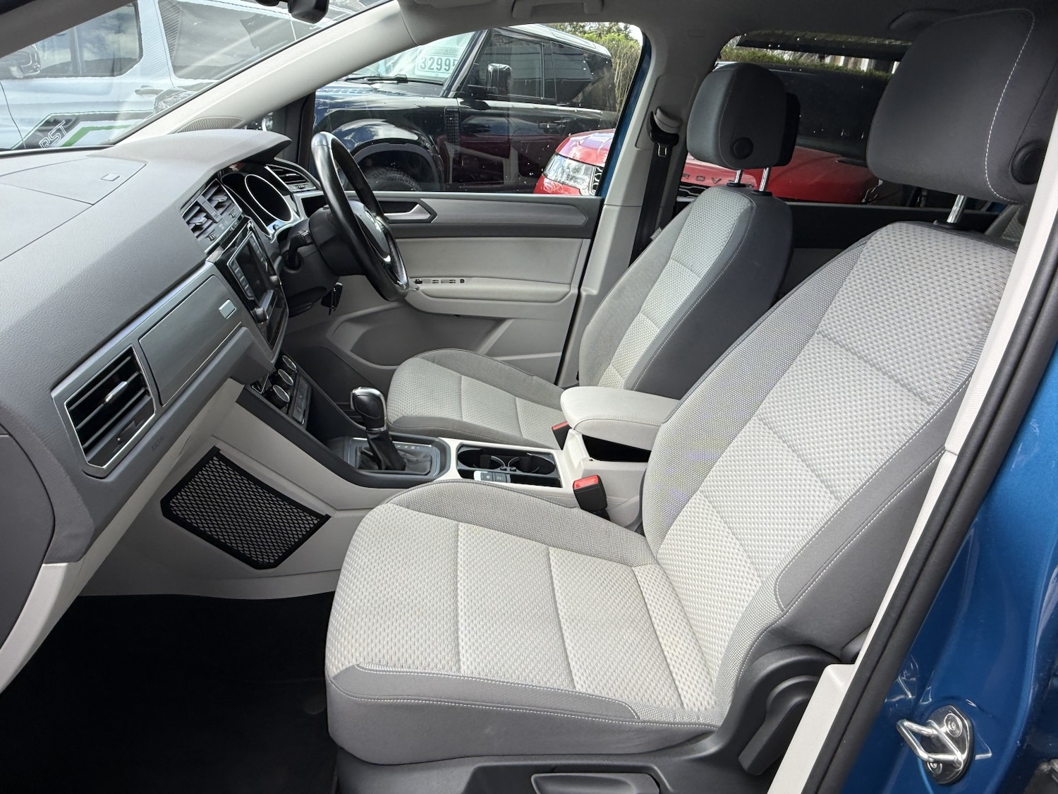 Used Volkswagen Touran 2017 for sale - 78201964: Photo 7