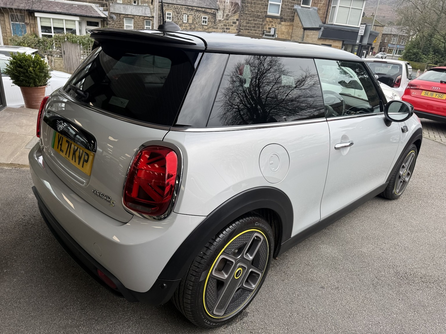 Used MINI Hatch 2021 for sale - 77643719: Photo 5