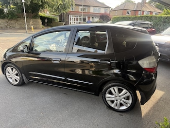 Used Honda Jazz 2010 for sale - 79277678: Photo