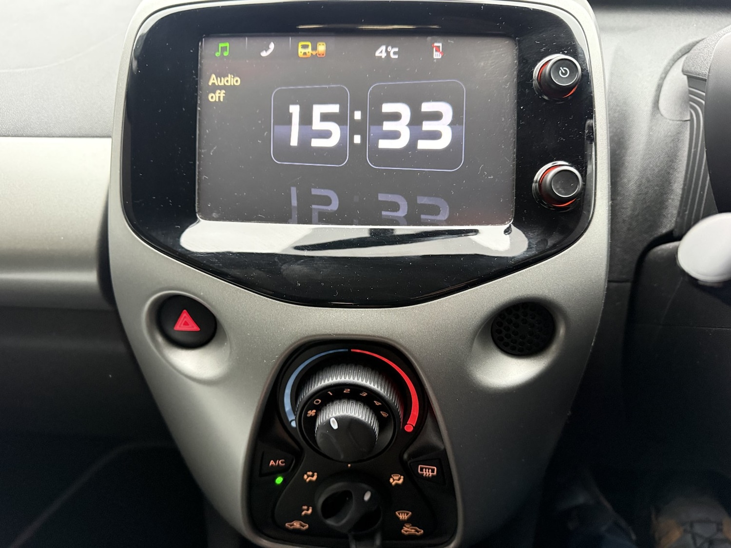 Used Peugeot 108 2017 for sale - 77610086: Photo 13