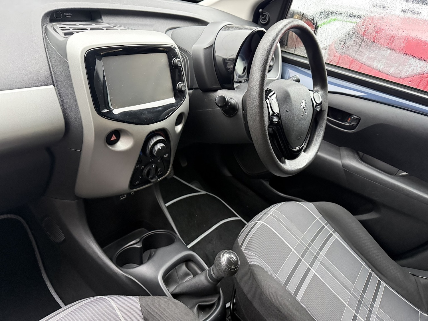 Used Peugeot 108 2017 for sale - 77610086: Photo 7