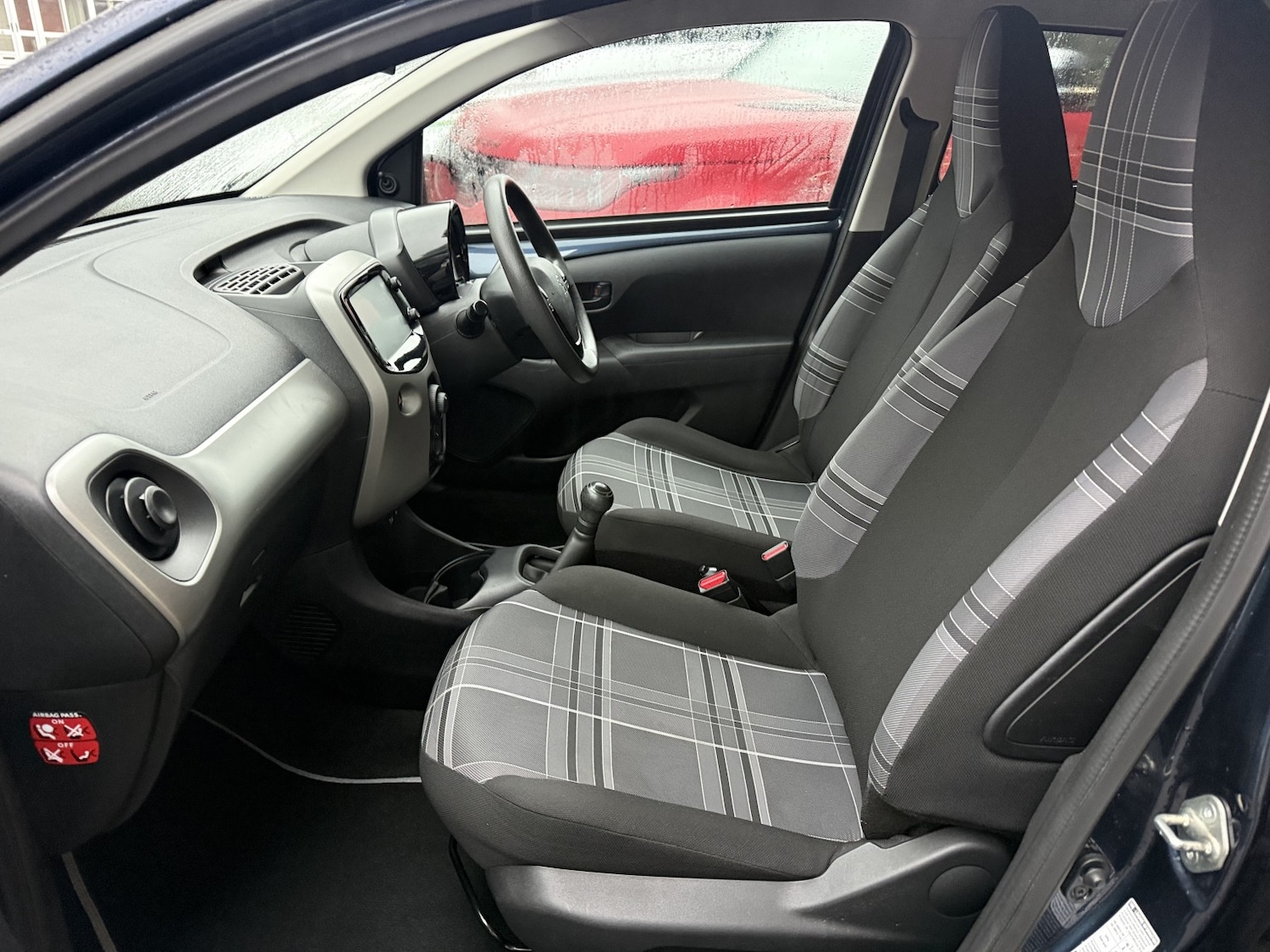 Used Peugeot 108 2017 for sale - 77610086: Photo 8