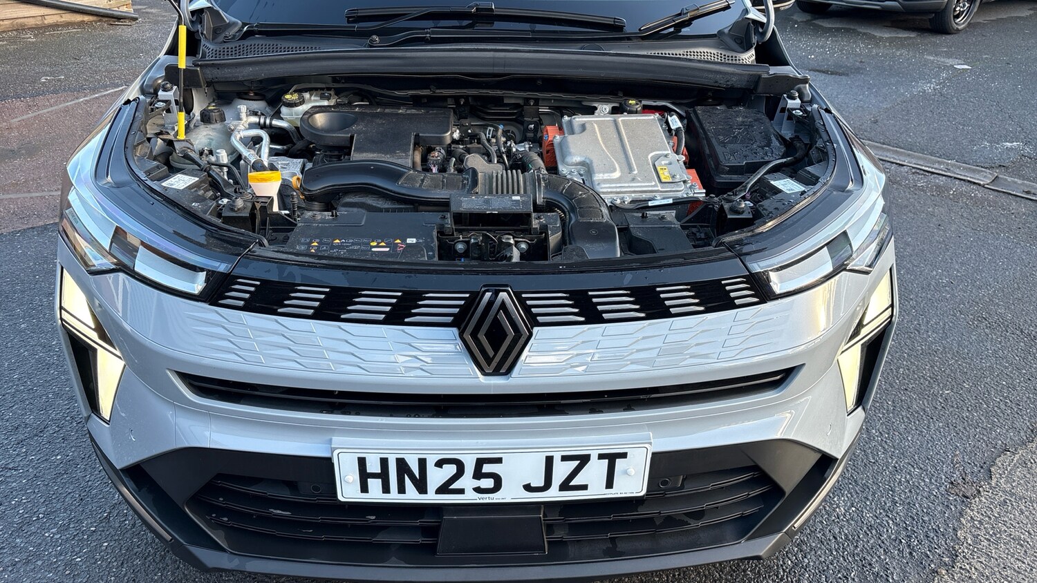 Used Renault Other 2025 for sale - 76918772: Photo 8