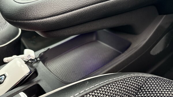 Used Renault Captur 2021 for sale - 76222104: Photo 22