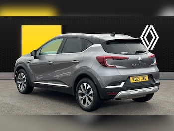 Used Renault Captur 2021 for sale - 76222104: Photo 2
