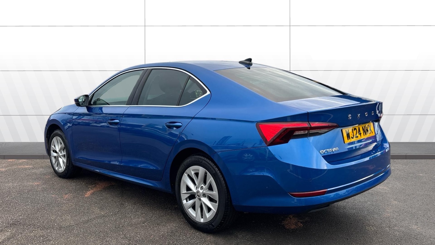 Used Skoda Octavia 2024 for sale - 77034261: Photo 2