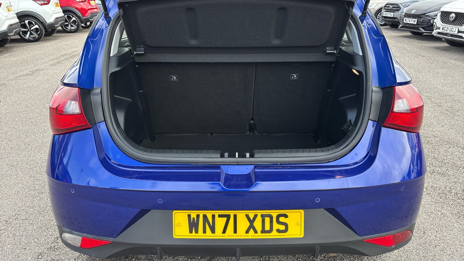 Used Hyundai i20 2021 for sale - 76005876: Photo 4