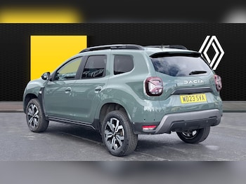 Used Dacia Duster 2023 for sale - 79538132: Photo