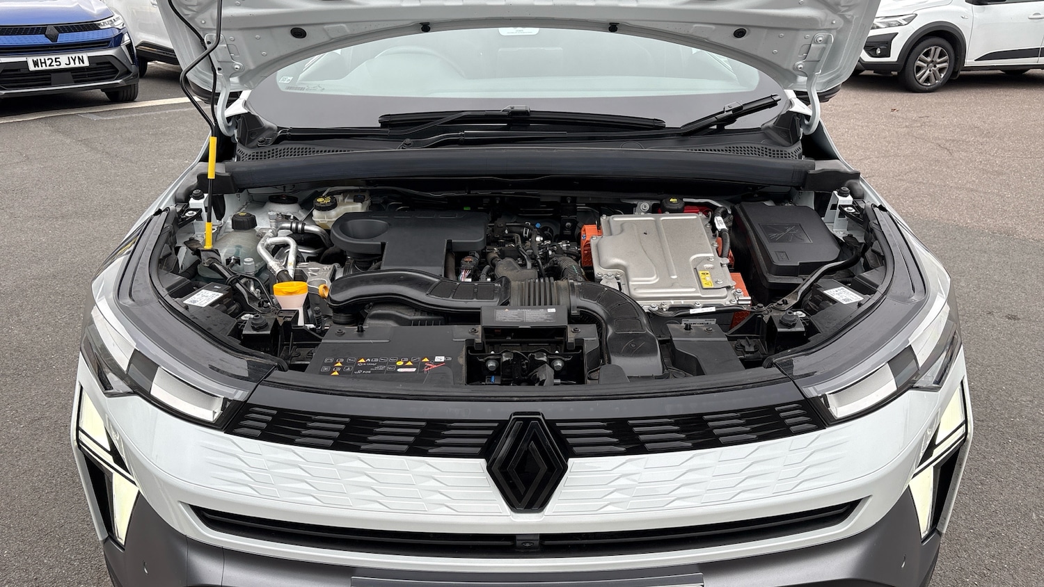 Used Renault Other 2025 for sale - 76384901: Photo 8