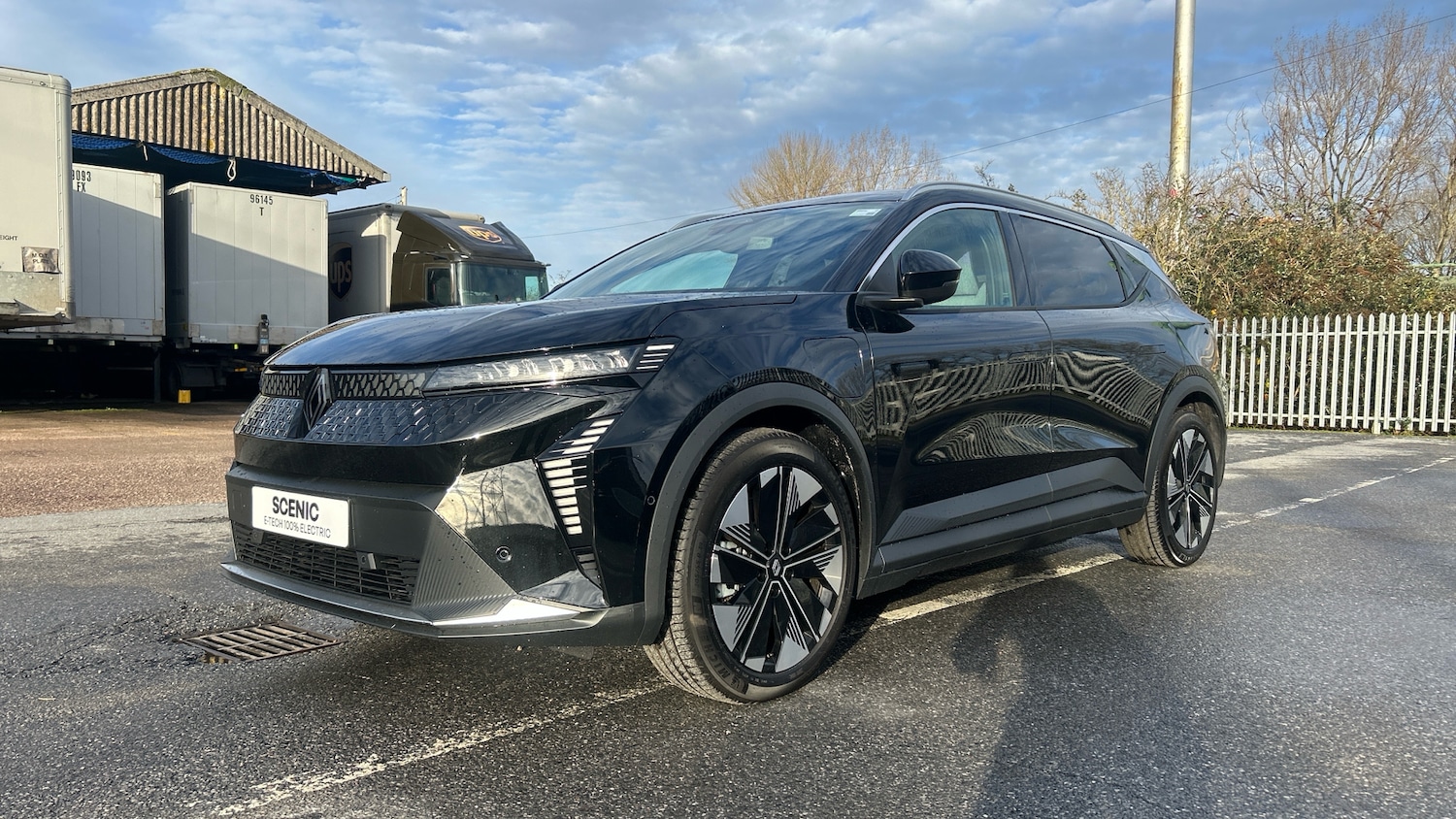 Used Renault Scenic E-Tech 2025 for sale - 76599891: Photo 23