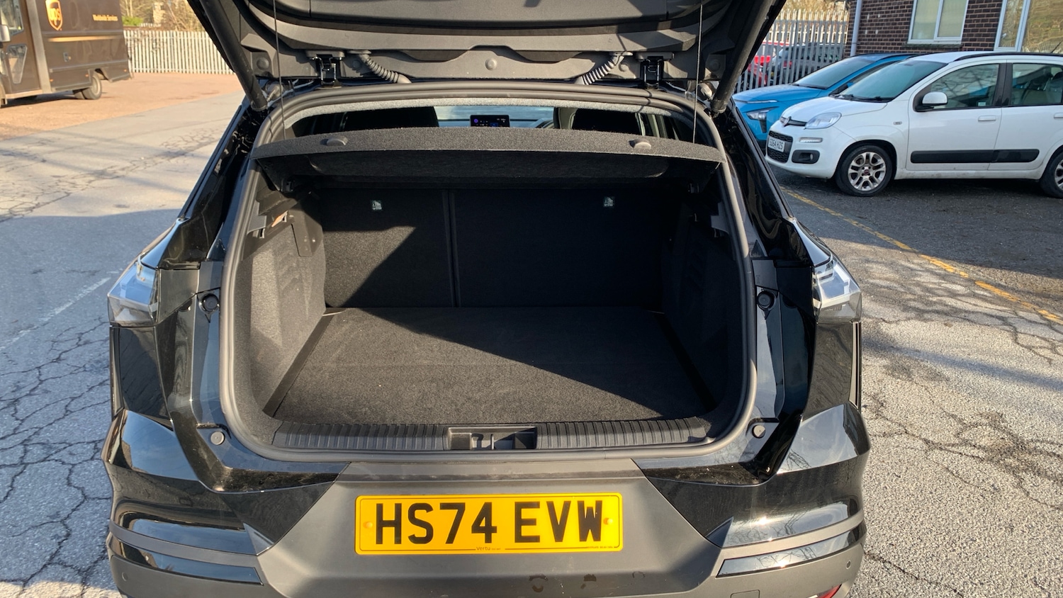 Used Renault Other 2025 for sale - 77286125: Photo 4