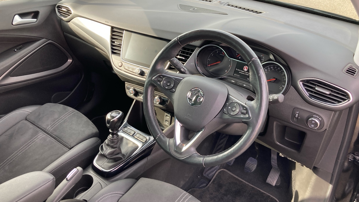 Used Vauxhall Crossland 2023 for sale - 77733007: Photo 11