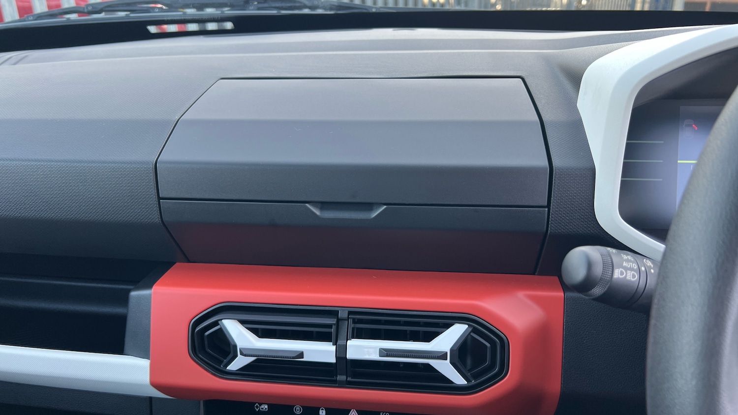 Used Dacia Spring 2025 for sale - 76344574: Photo 12