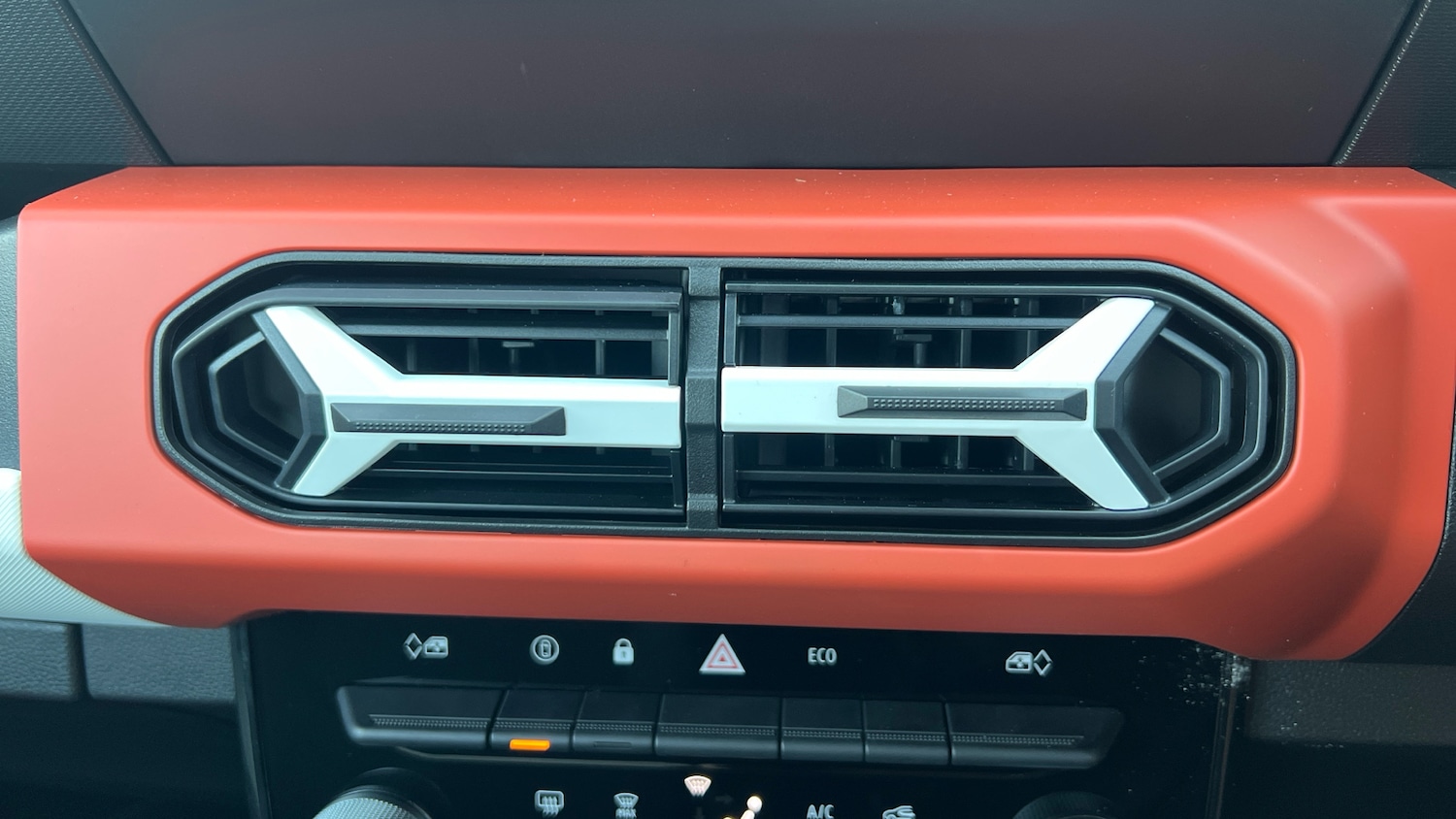 Used Dacia Spring 2025 for sale - 76344574: Photo 38