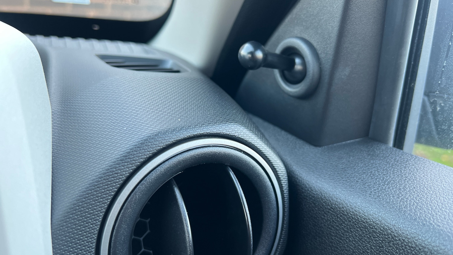 Used Dacia Spring 2025 for sale - 76344574: Photo 45