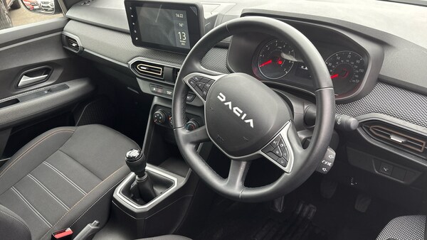 Used Dacia Sandero Stepway 2024 for sale - 76211599: Photo 11