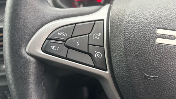 Used Dacia Sandero Stepway 2024 for sale - 76211599: Photo 44