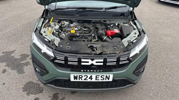 Used Dacia Sandero Stepway 2024 for sale - 76211599: Photo 8