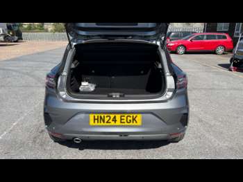 Used Renault Clio 2024 for sale - 74435848: Photo