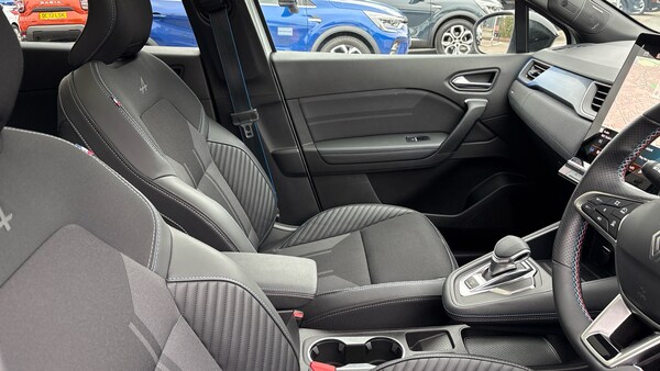 Used Renault Other 2025 for sale - 76211600: Photo 14