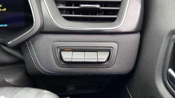 Used Renault Other 2025 for sale - 76211600: Photo 30