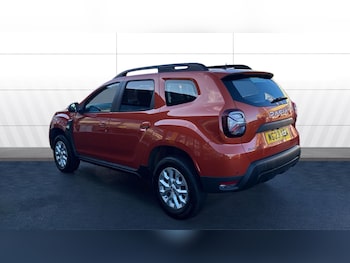 Used Dacia Duster 2023 for sale - 76578081: Photo