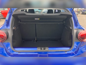 Used Dacia Sandero Stepway 2024 for sale - 78108138: Photo